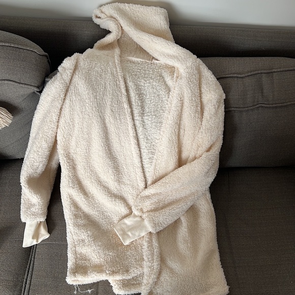 Thread three piece set - Picture 4 of 4